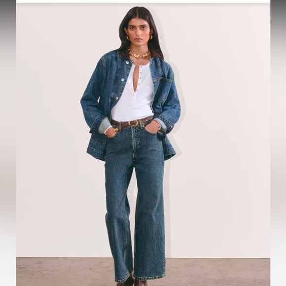 2 pairs of Everlane jeans size 31
Way high- long
Sailor - Picture 1 of 7